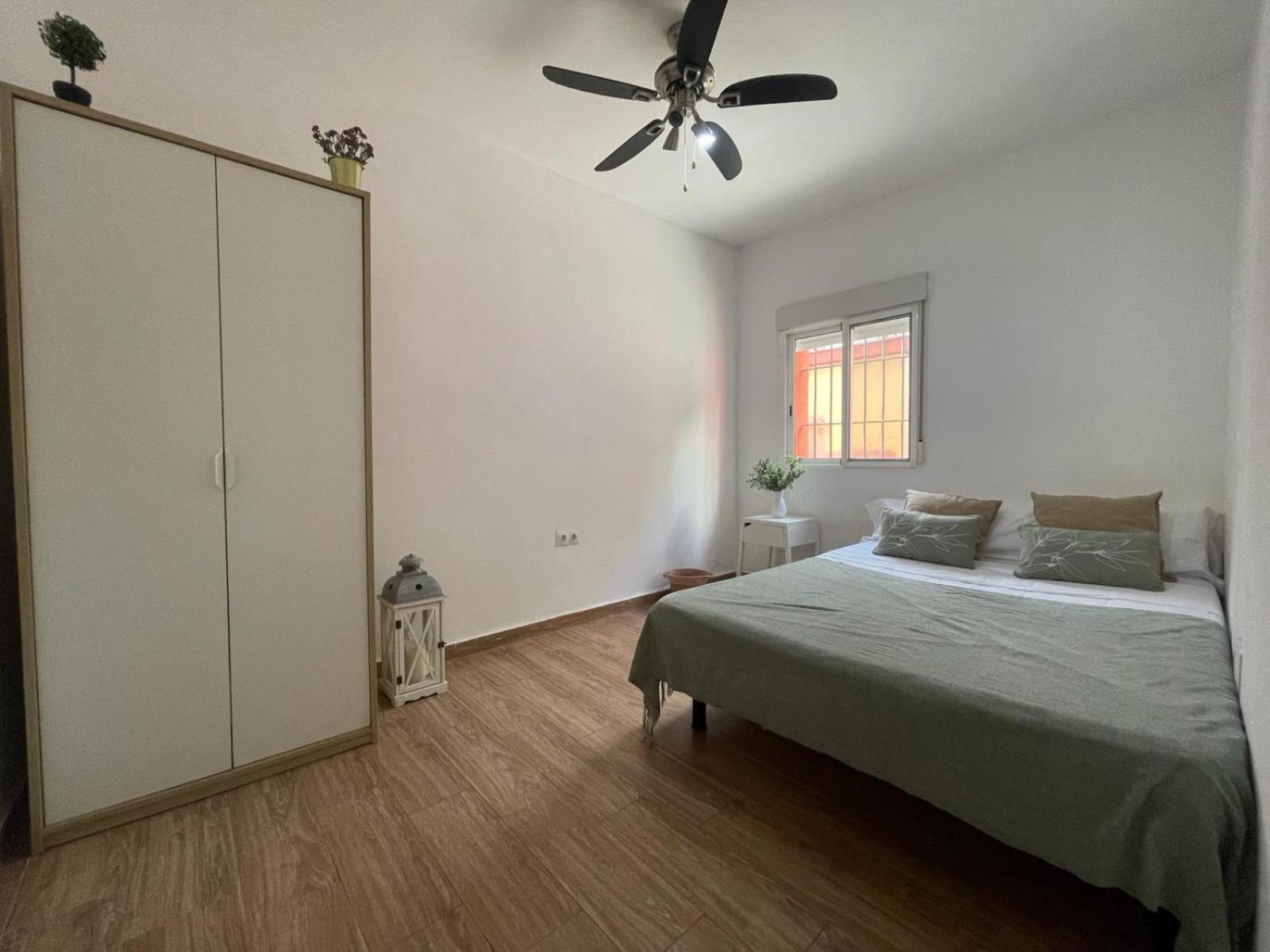 Triana Roomable Sevilla Eksteriør bilde